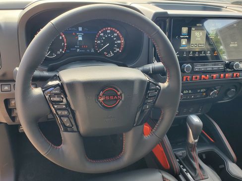 New 2026 Nissan Frontier PRO-4X AWD/4WD image 15