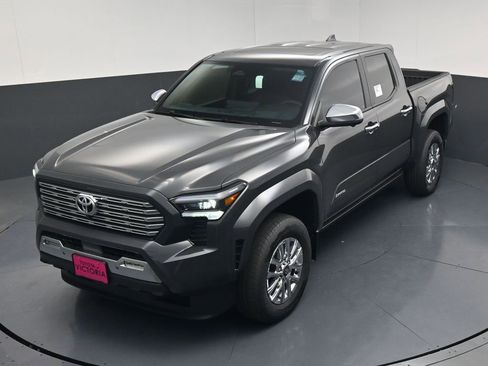 New 2026 Toyota Tacoma Limited AWD/4WD image 15
