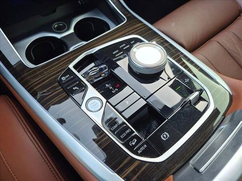 Certified 2024 BMW X7 M60i w/ Executive Package AWD/4WD image 16