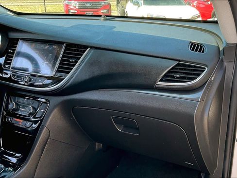 Used 2019 Buick Encore Preferred image 17