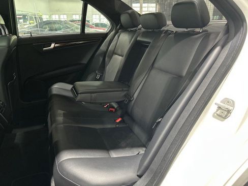 Used 2014 Mercedes-Benz C 250 Sedan image 44