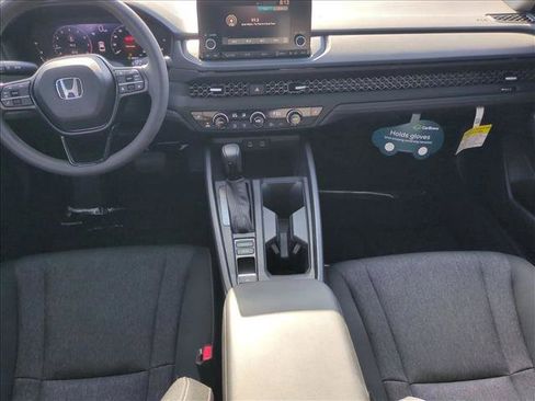 Used 2024 Honda Accord EX image 17