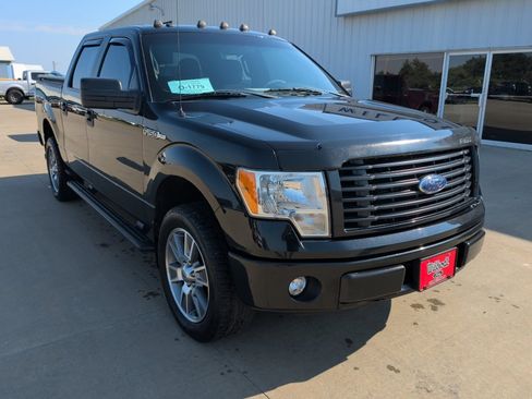 Used 2014 Ford F150 STX w/ Equipment Group 201A Mid AWD/4WD image 4