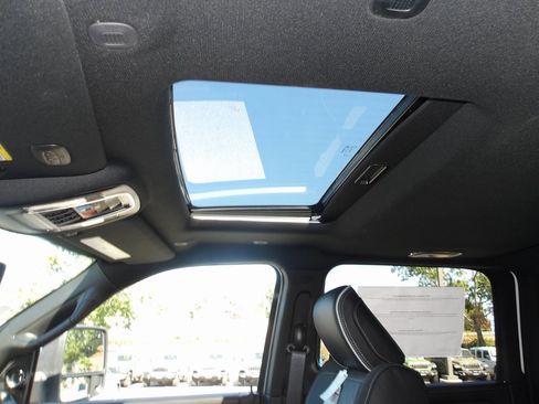 New 2026 RAM 2500 Limited image 26