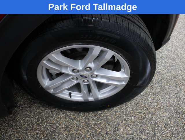 Used 2023 Ford Explorer XLT w/ Equipment Group 202A AWD/4WD image 29