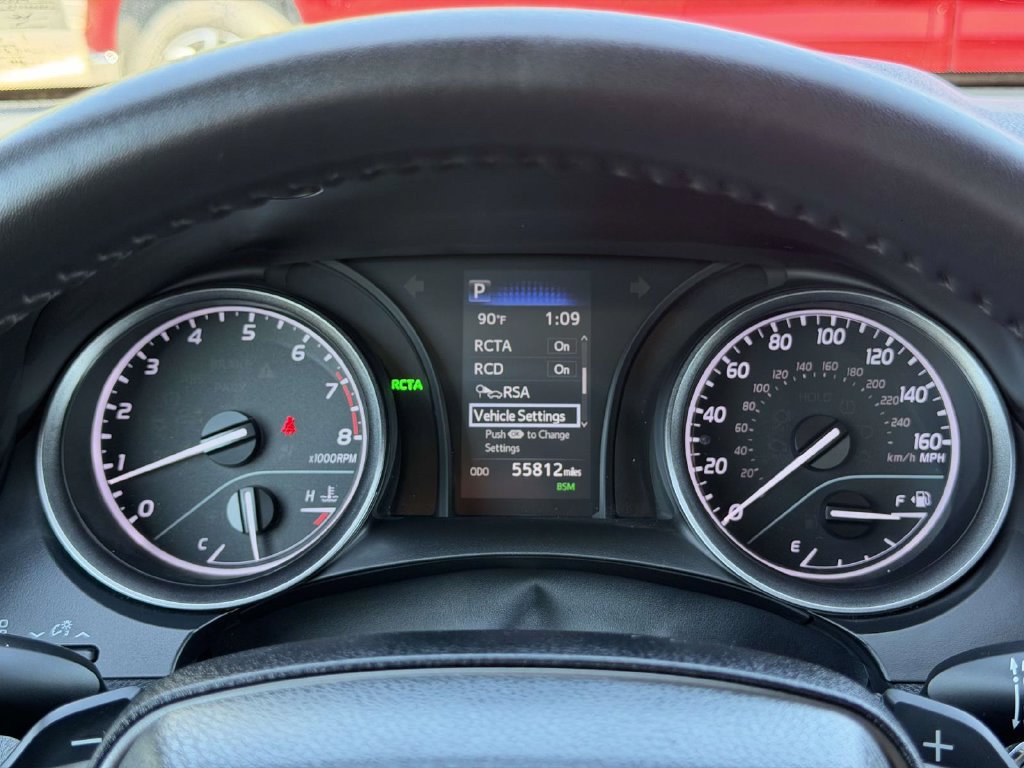 Used 2024 Toyota Camry SE w/ Cold Weather Package FWD image 11