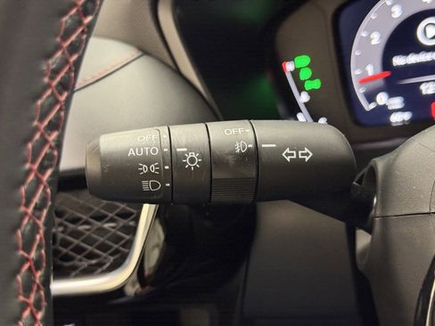 Used 2025 Acura ADX A-Spec image 21