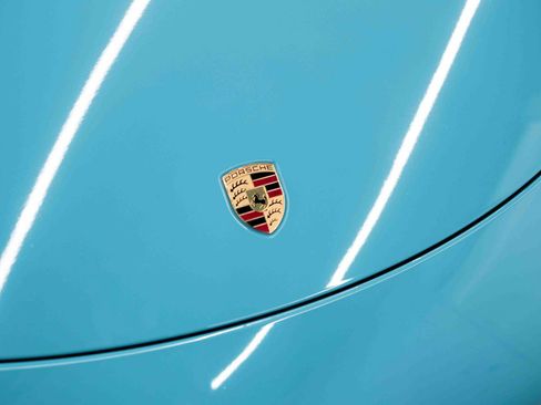 Used 2017 Porsche 911 Carrera image 15