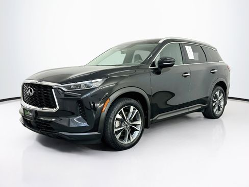 Used 2023 INFINITI QX60 Luxe AWD/4WD image 3