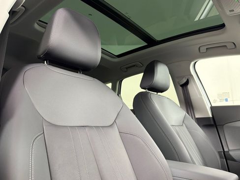 New 2026 Audi Q3 quattro 2.0T AWD/4WD image 16