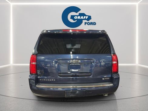 Used 2017 Chevrolet Suburban Premier image 6