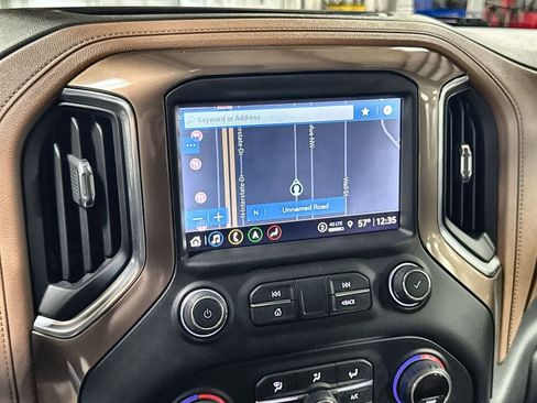 Used 2021 Chevrolet Silverado 1500 High Country w/ Technology Package RWD image 21