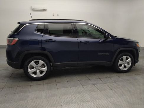 Used 2020 Jeep Compass Latitude FWD image 10