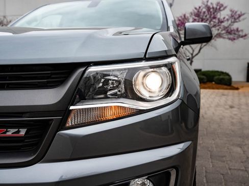 Used 2019 Chevrolet Colorado Z71 RWD image 14