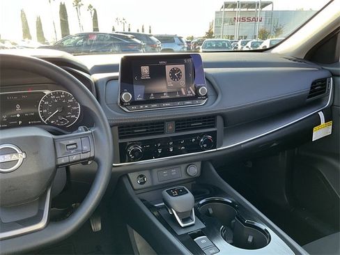 New 2026 Nissan Rogue S image 6