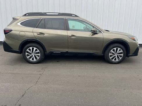 Certified 2022 Subaru Outback Premium image 7