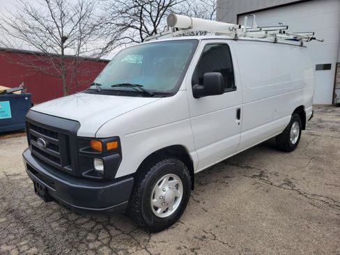 Used 2014 Ford E-350 and Econoline 350 Super Duty w/ Power Group image 4