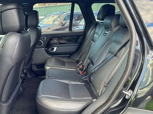 Used 2020 Land Rover Range Rover HSE image 14