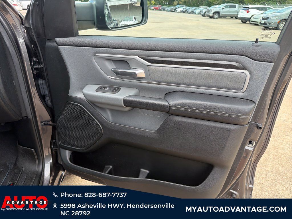 Used 2020 RAM 1500 Big Horn AWD/4WD image 30