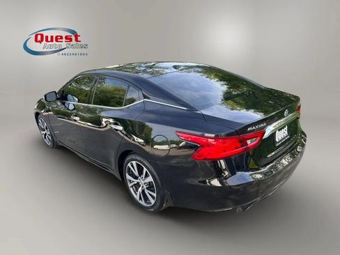 Used 2017 Nissan Maxima Platinum FWD image 5