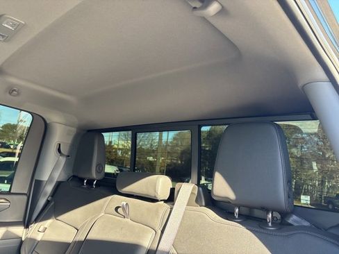 Used 2025 Chevrolet Silverado 2500 LT w/ Trail Boss Package image 27