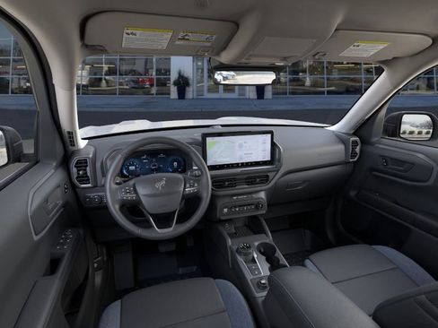 New 2025 Ford Bronco Sport Outer Banks image 9