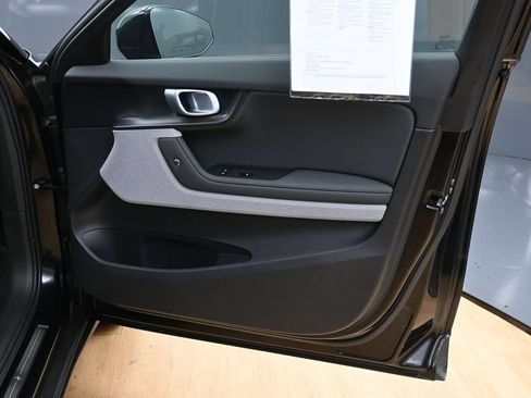 Used 2024 Polestar Polestar 2 RWD image 23