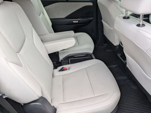 Certified 2025 Lexus TX 350 TX 350 w/ Technology Package image 19