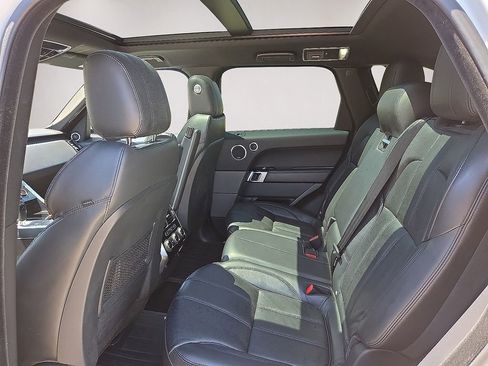 Used 2016 Land Rover Range Rover Sport HSE AWD/4WD image 19