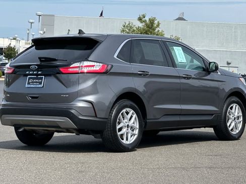 Used 2024 Ford Edge SEL AWD/4WD image 2