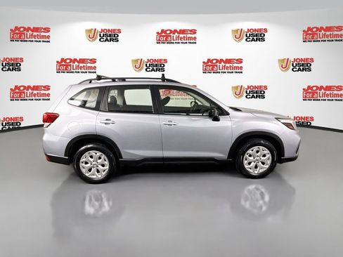 Used 2021 Subaru Forester AWD/4WD image 15