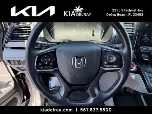 Used 2023 Honda Odyssey Elite image 32