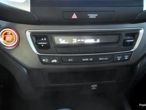 Used 2017 Honda Ridgeline RT image 18