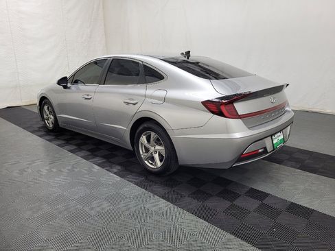Used 2022 Hyundai Sonata SE image 3
