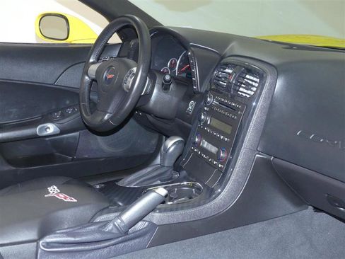 Used 2011 Chevrolet Corvette Grand Sport image 21