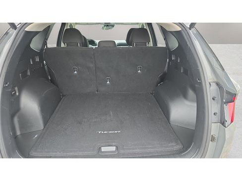 Certified 2024 Hyundai Tucson SEL AWD/4WD image 9