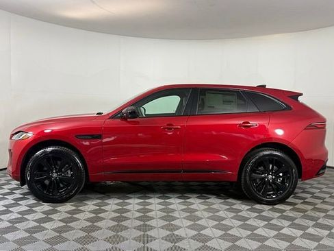 New 2026 Jaguar F-PACE R-Dynamic S image 3