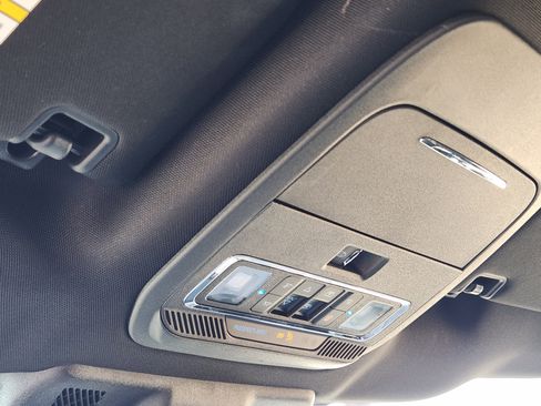 Used 2022 Ford F150 Platinum w/ Equipment Group 701A High image 35