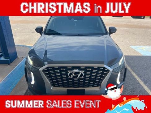 Used 2021 Hyundai Palisade Limited FWD image 2