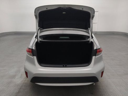 Used 2022 Toyota Corolla LE image 29