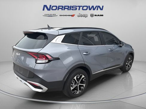 Used 2025 Kia Sportage EX w/ Premium Package AWD/4WD image 4