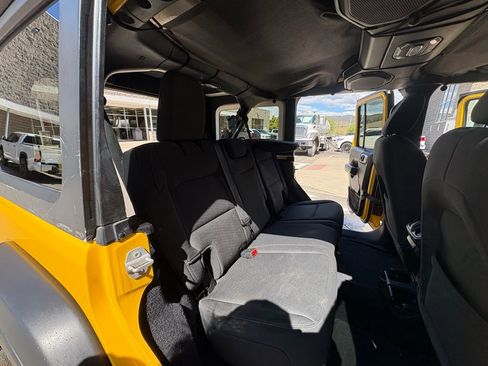 Used 2020 Jeep Wrangler Unlimited Sport image 30