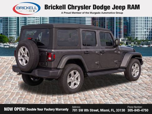 Used 2023 Jeep Wrangler Unlimited Sport AWD/4WD image 4