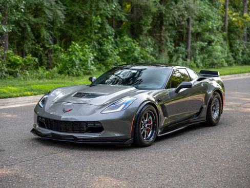 Used 2016 Chevrolet Corvette Z06 RWD image 9