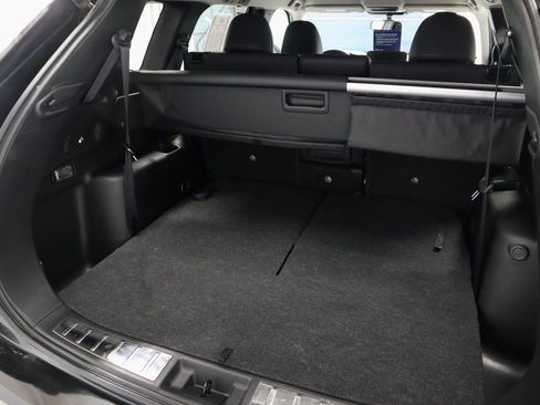 Used 2023 Mitsubishi Outlander SE image 14