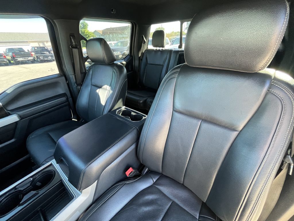 Used 2022 Ford F250 Lariat w/ Lariat Ultimate Package AWD/4WD image 28