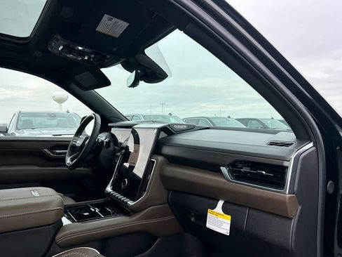 New 2026 GMC Yukon Denali Ultimate image 40