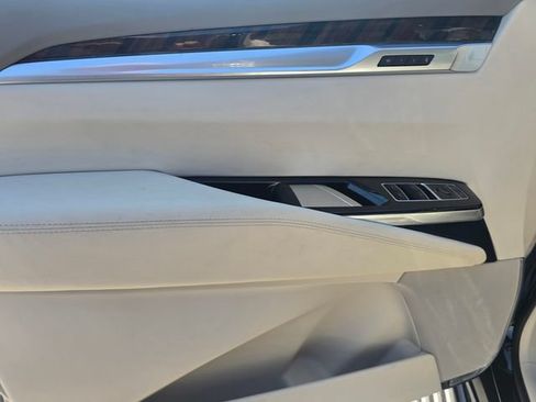 New 2026 Cadillac Escalade Platinum Sport AWD/4WD image 23