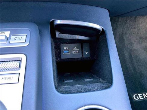 Used 2023 Genesis GV70 2.5T w/ Sport Prestige Package image 26