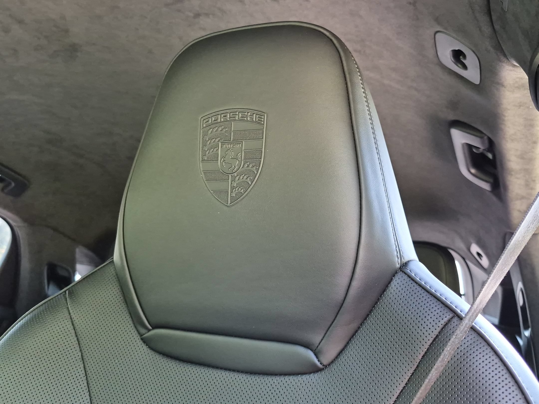 Certified 2023 Porsche Cayenne Turbo GT AWD/4WD image 6